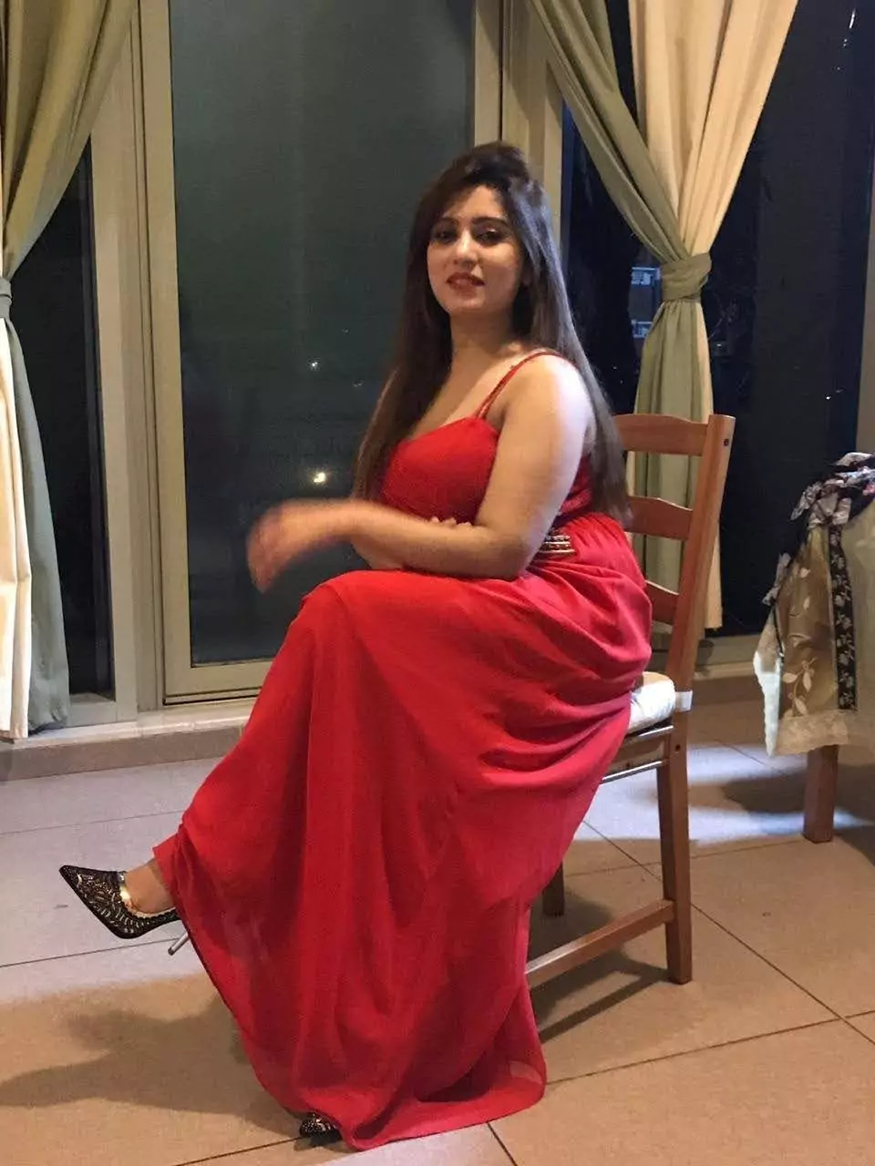 Escort Service in Mahanagar